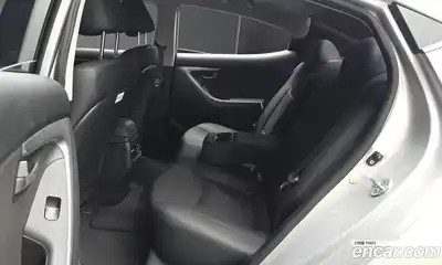 Hyundai Avante 2015 1.6 автомат (гидро), миниатюра 11