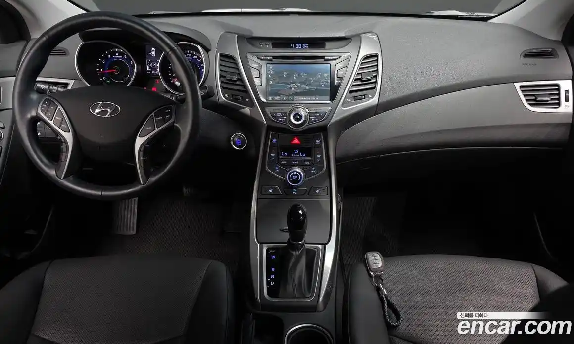 Hyundai Avante 2015 1.6 автомат (гидро), фото 7