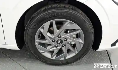 Hyundai Avante 2025 1.6 автомат (гидро), миниатюра 7