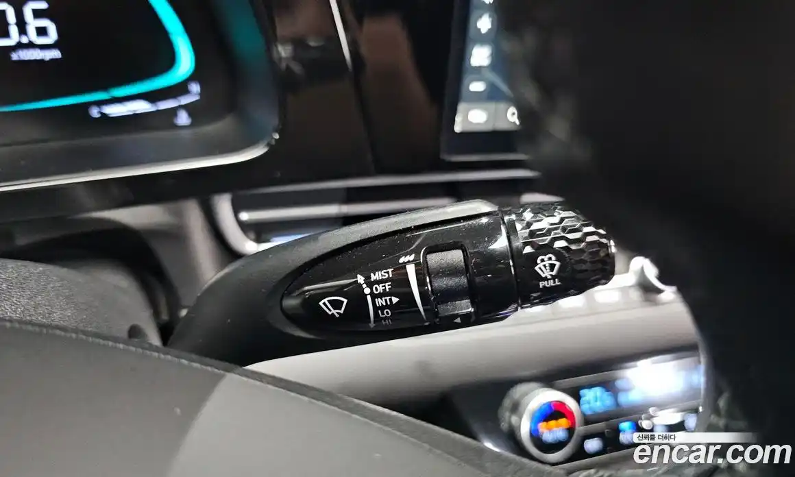 Hyundai Avante 2025 1.6 автомат (гидро), фото 30