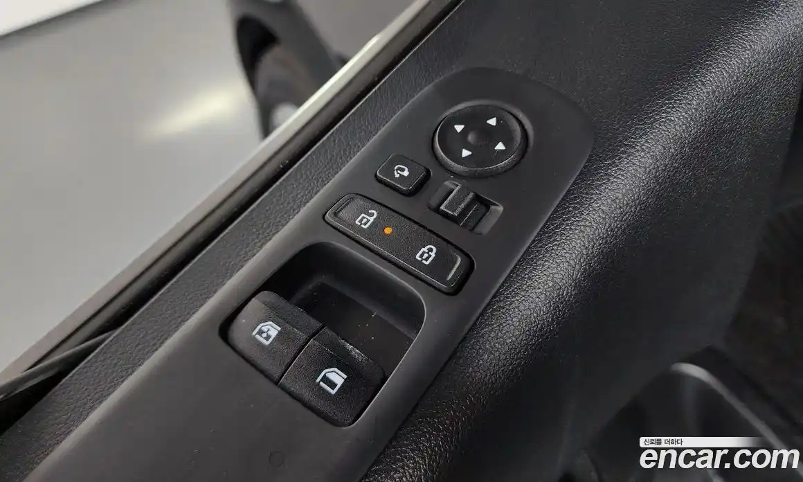 Hyundai Staria 2025 2.2 автомат (гидро), фото 33