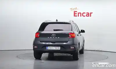 Hyundai Venue 2023 1.6 автомат (гидро), миниатюра 4