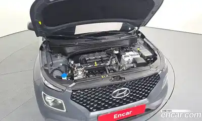 Hyundai Venue 2023 1.6 автомат (гидро), миниатюра 6