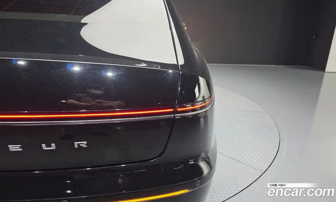 Hyundai Grandeur 2023 1.6 автомат (гидро), фото 9