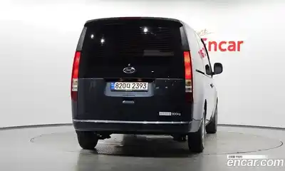 Hyundai Staria 2023 2.2 автомат (гидро), миниатюра 3
