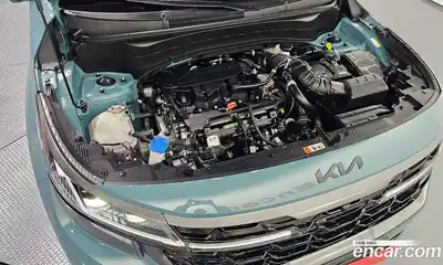 Kia Seltos 2025 1.6 автомат (гидро), миниатюра 6