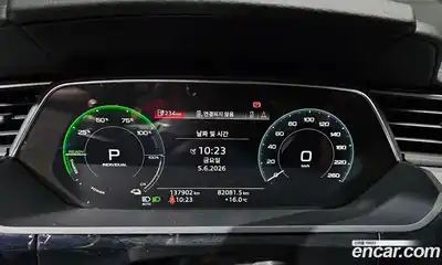Audi e-tron 2020 0.2 автомат (гидро), миниатюра 8