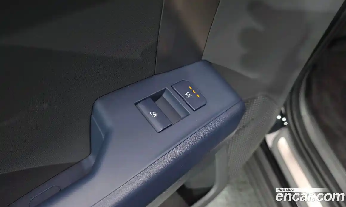 Kia EV3 2024 0.2 автомат (гидро), фото 29