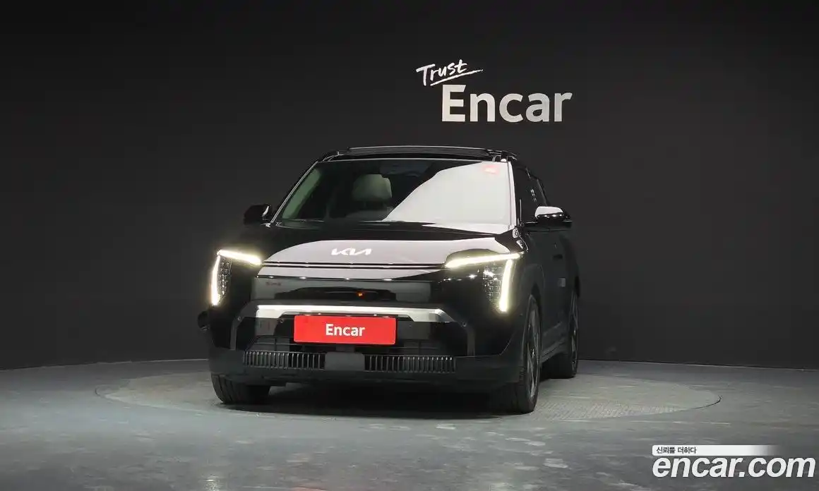 Kia EV3 2024 0.2 автомат (гидро), фото 3