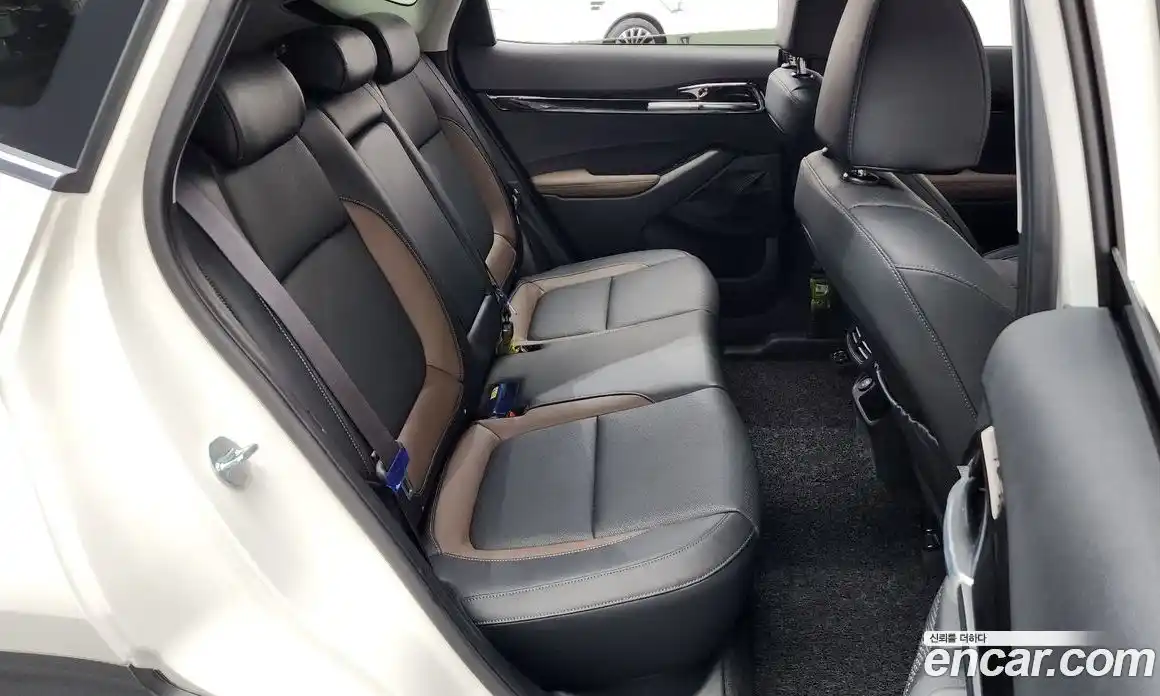 Kia Seltos 2021 1.6 автомат (гидро), фото 17