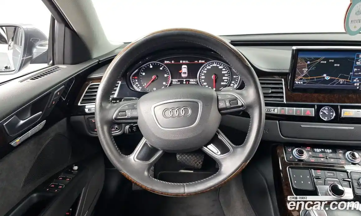 Audi A8 2015 3.0 автомат (гидро), фото 13