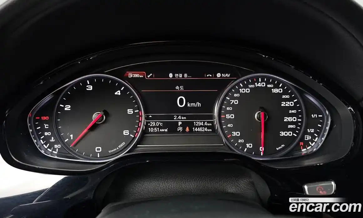 Audi A8 2015 3.0 автомат (гидро), фото 8