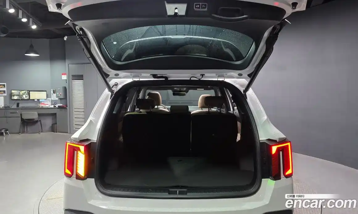 Kia Sorento 2024 1.6 автомат (гидро), фото 25