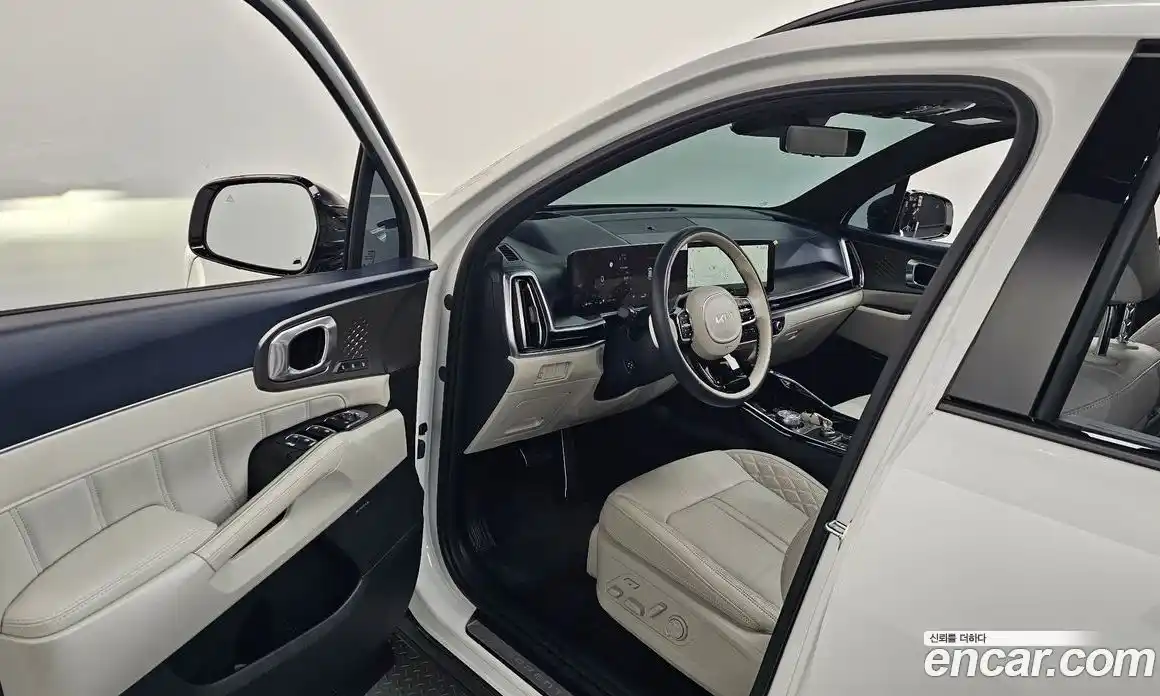 Kia Sorento 2024 1.6 автомат (гидро), фото 13