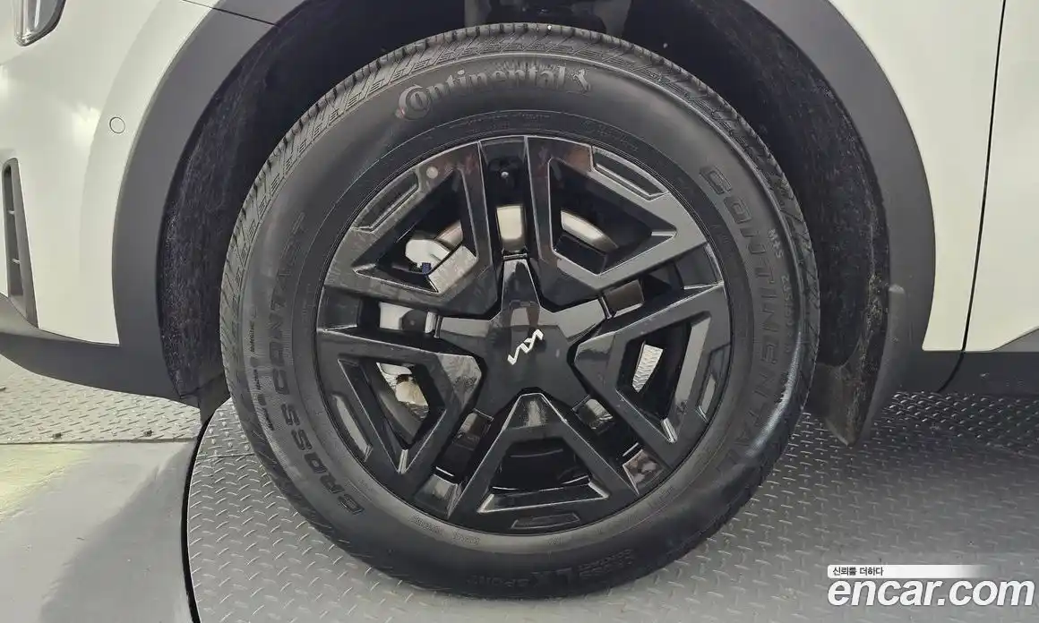Kia Sorento 2024 1.6 автомат (гидро), фото 5