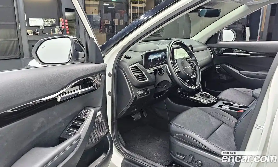 Kia Seltos 2022 2.0 автомат (гидро), фото 13