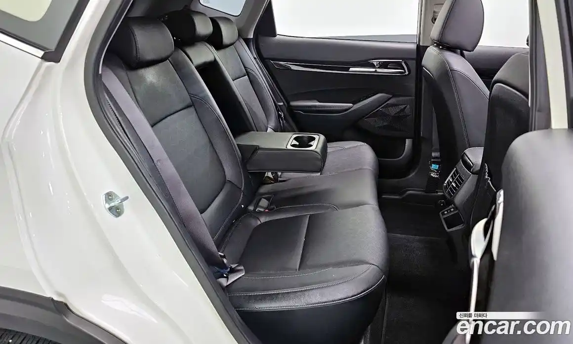 Kia Seltos 2022 2.0 автомат (гидро), фото 17