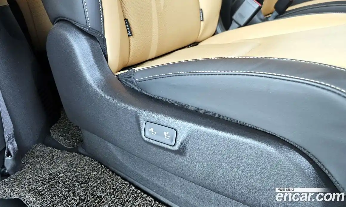 Kia Carnival 2021 2.2 автомат (гидро), фото 19