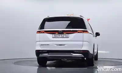 Kia Carnival 2021 2.2 автомат (гидро), миниатюра 4