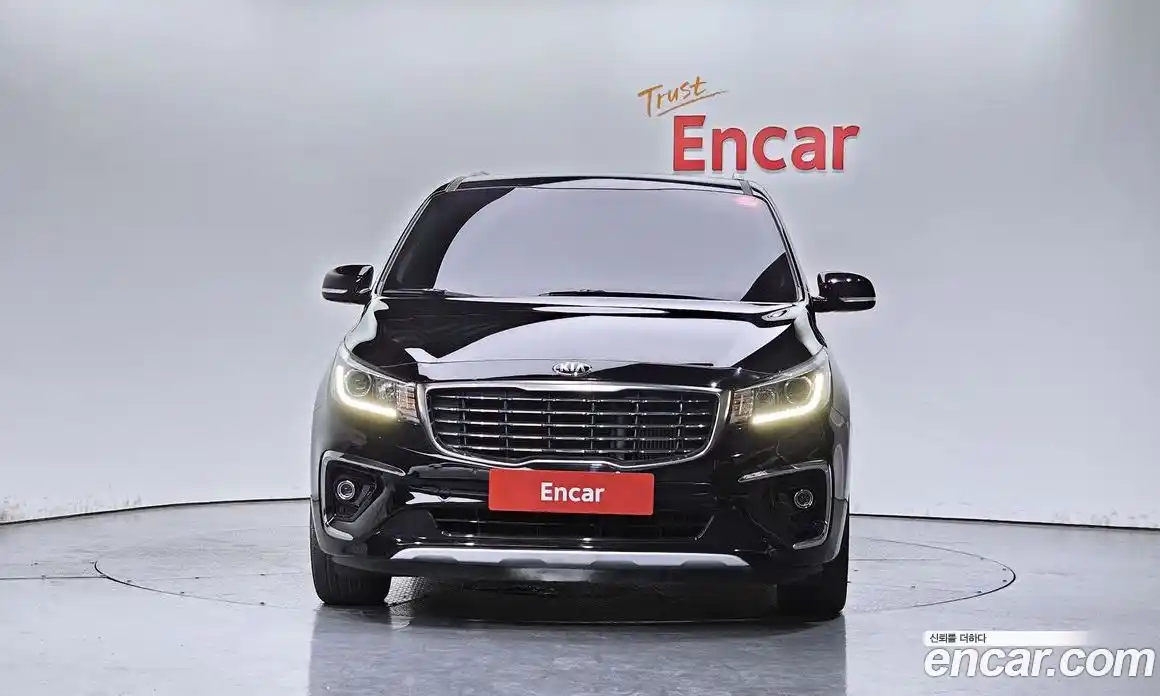 Kia Carnival 2018 2.2 автомат (гидро), фото 3