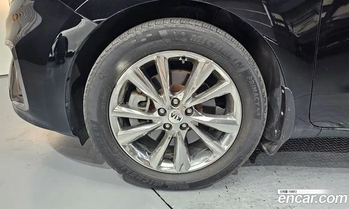 Kia Carnival 2018 2.2 автомат (гидро), фото 5