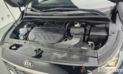 Kia Carnival 2018 2.2 автомат (гидро), миниатюра 6