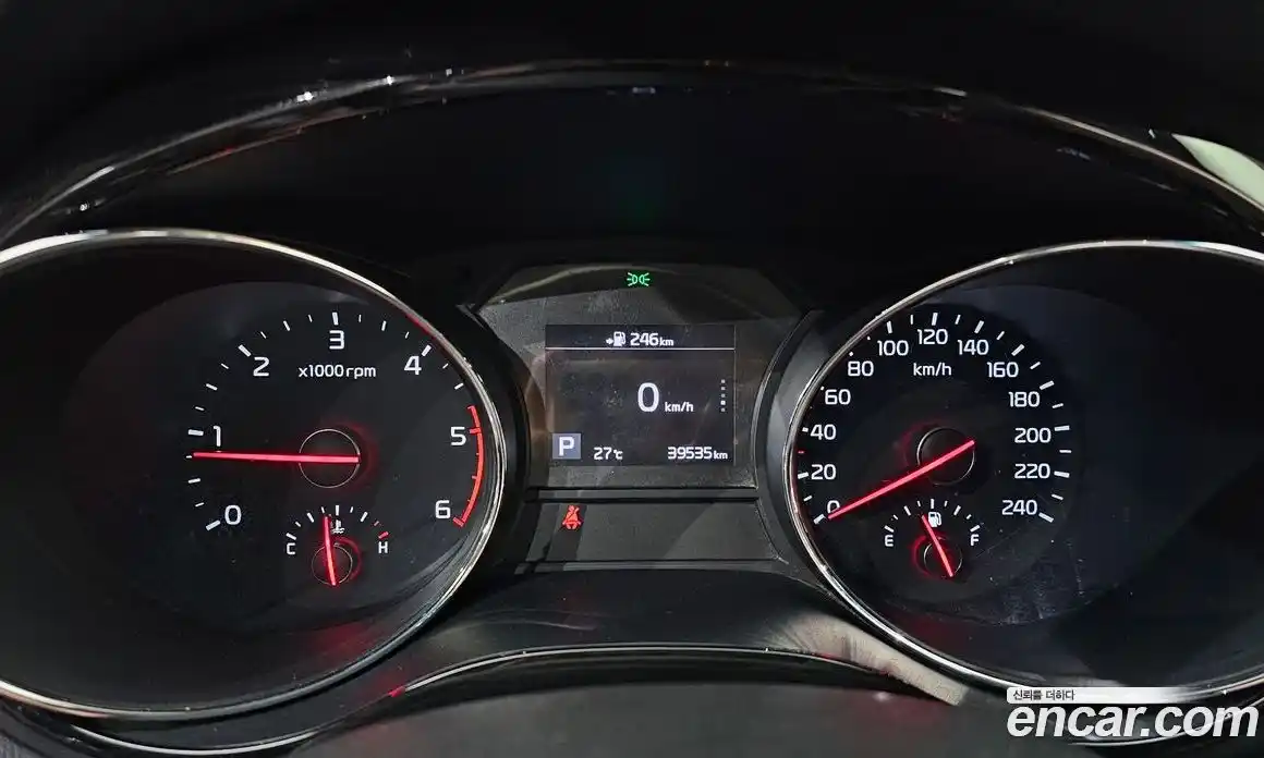 Kia Carnival 2018 2.2 автомат (гидро), фото 8