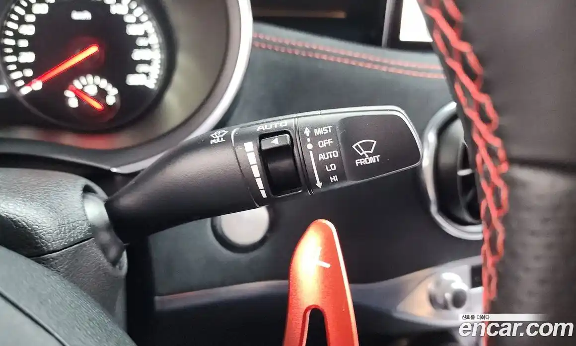 Kia Stinger 2022 3.3 автомат (гидро), фото 28