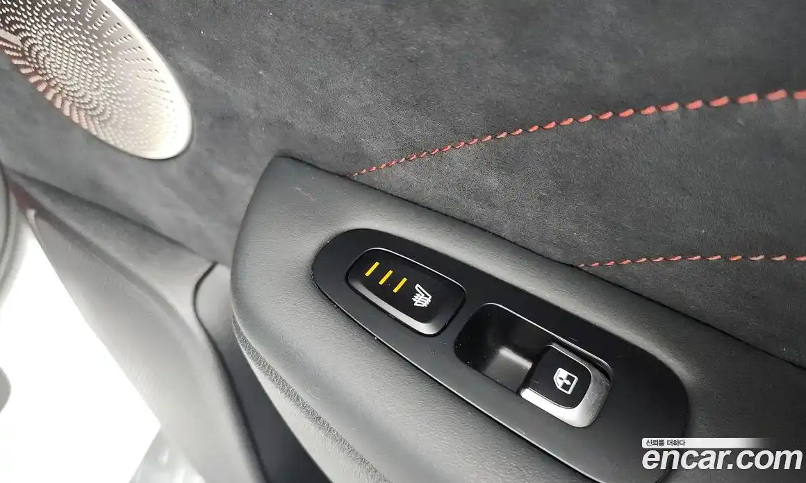 Kia Stinger 2022 3.3 автомат (гидро), фото 29