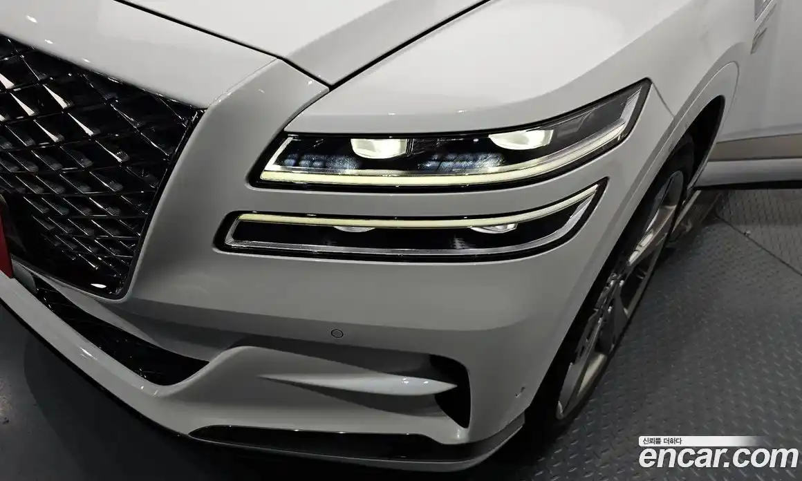 Genesis GV80 2023 3.5 автомат (гидро), фото 8