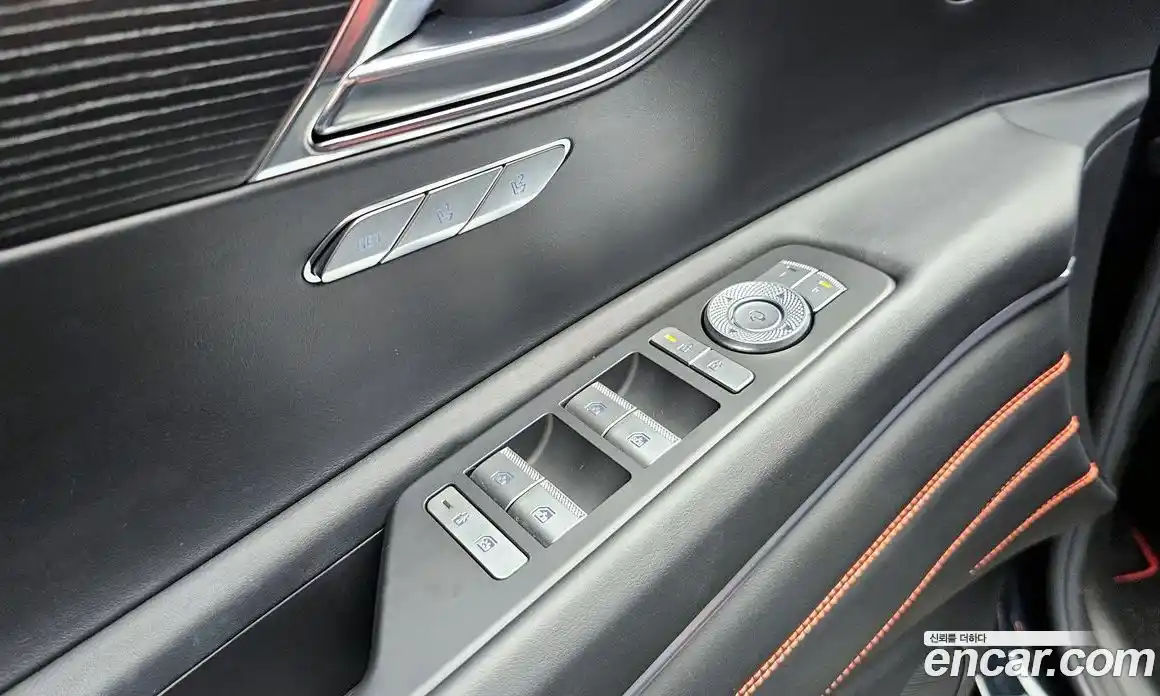 Genesis GV80 2024 2.5 автомат (гидро), фото 24