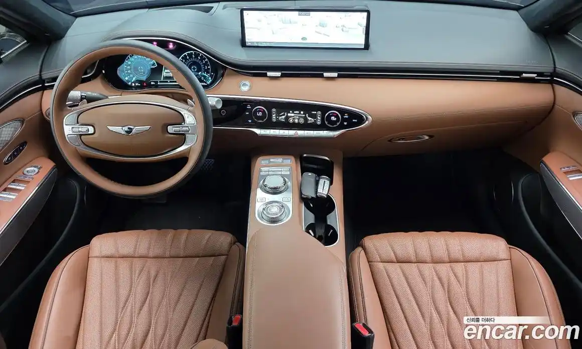 Genesis GV70 2023 2.5 автомат (гидро), фото 9
