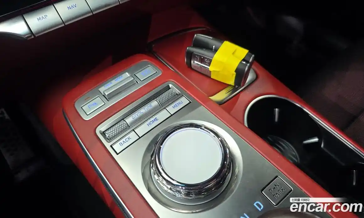 Genesis GV70 2022 2.5 автомат (гидро), фото 33