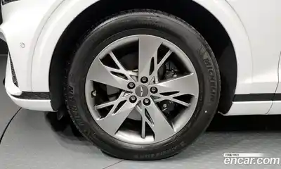 Genesis GV70 2022 2.5 автомат (гидро), миниатюра 5
