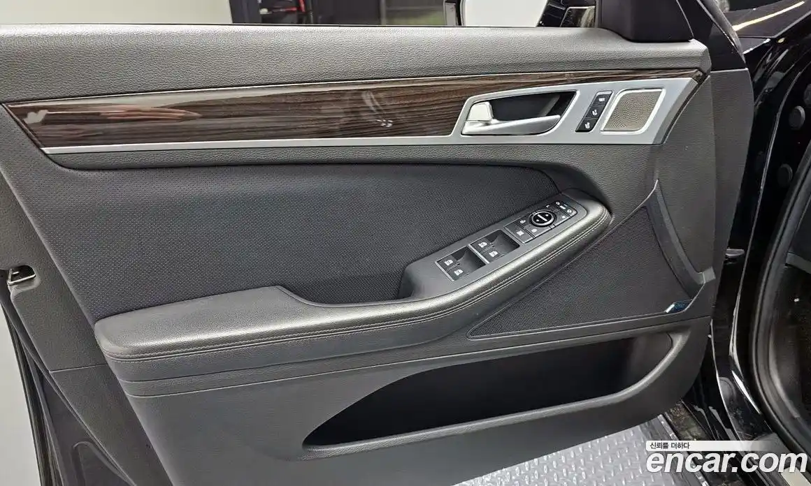 Genesis G80 2018 3.3 автомат (гидро), фото 13