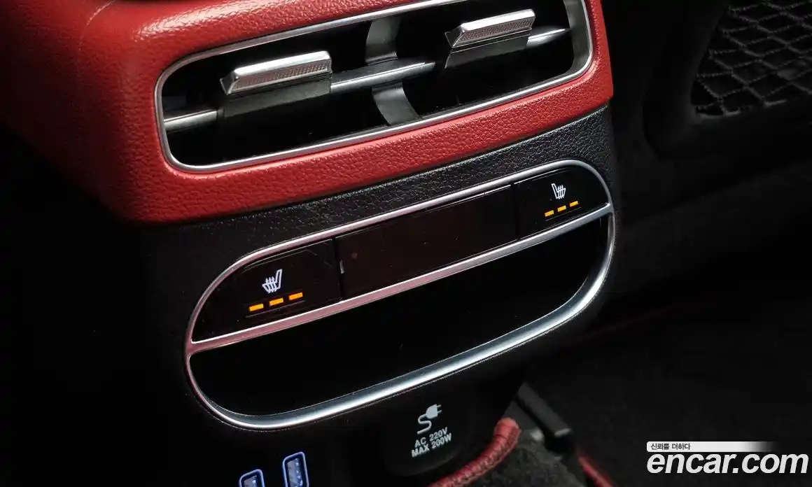 Genesis GV70 2021 2.5 автомат (гидро), фото 32