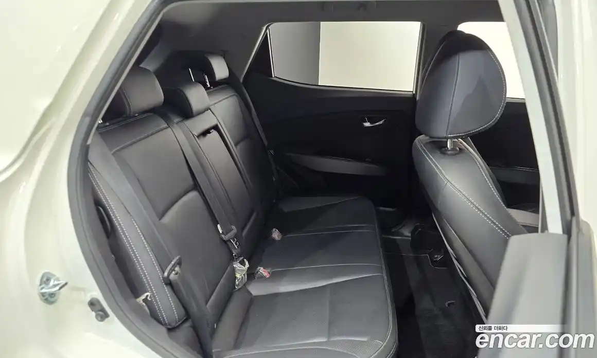 SsangYong TIBOLI 2017 1.6 автомат (гидро), фото 11