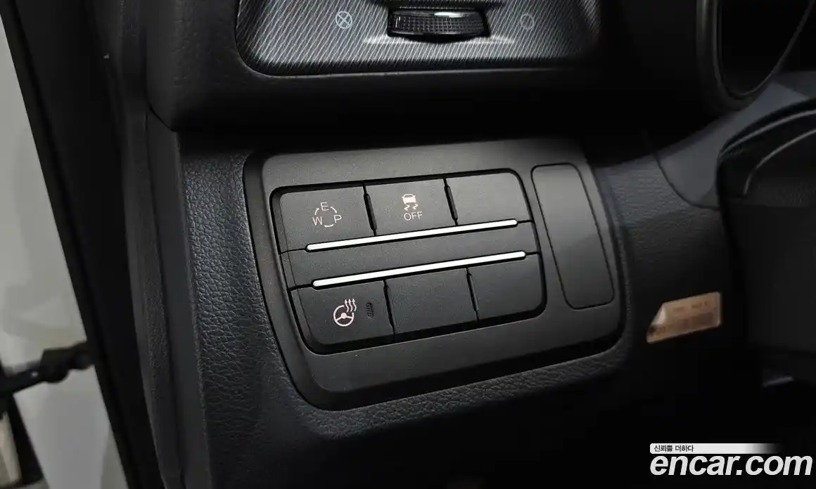 SsangYong TIBOLI 2017 1.6 автомат (гидро), фото 18