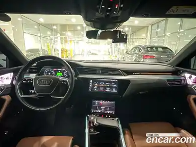 Audi e-tron 2022 0.2 автомат (гидро), миниатюра 5