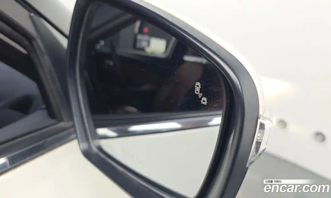 SsangYong TIBOLI 2018 1.6 автомат (гидро), фото 21