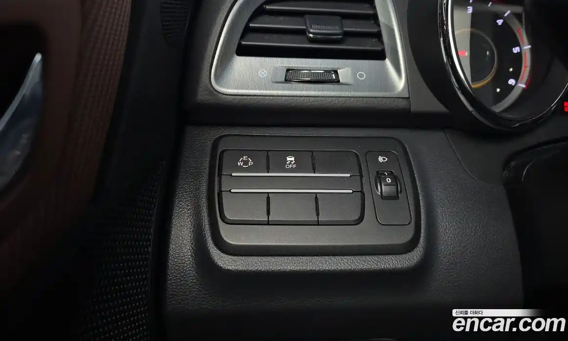 SsangYong TIBOLI 2018 1.6 автомат (гидро), фото 22