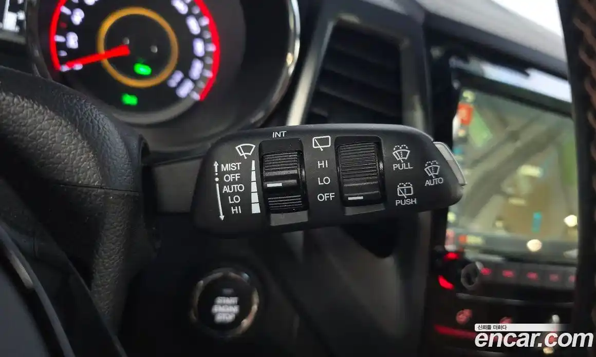 SsangYong TIBOLI 2018 1.6 автомат (гидро), фото 26