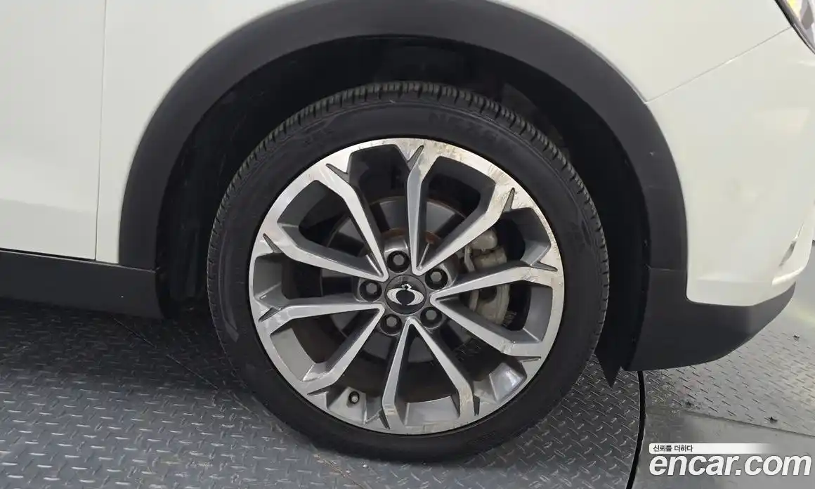 SsangYong TIBOLI 2018 1.6 автомат (гидро), фото 6