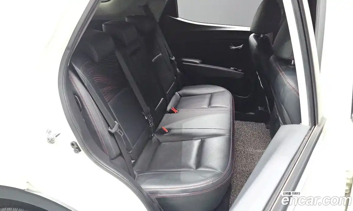SsangYong TIBOLI 2016 1.6 автомат (гидро), фото 11