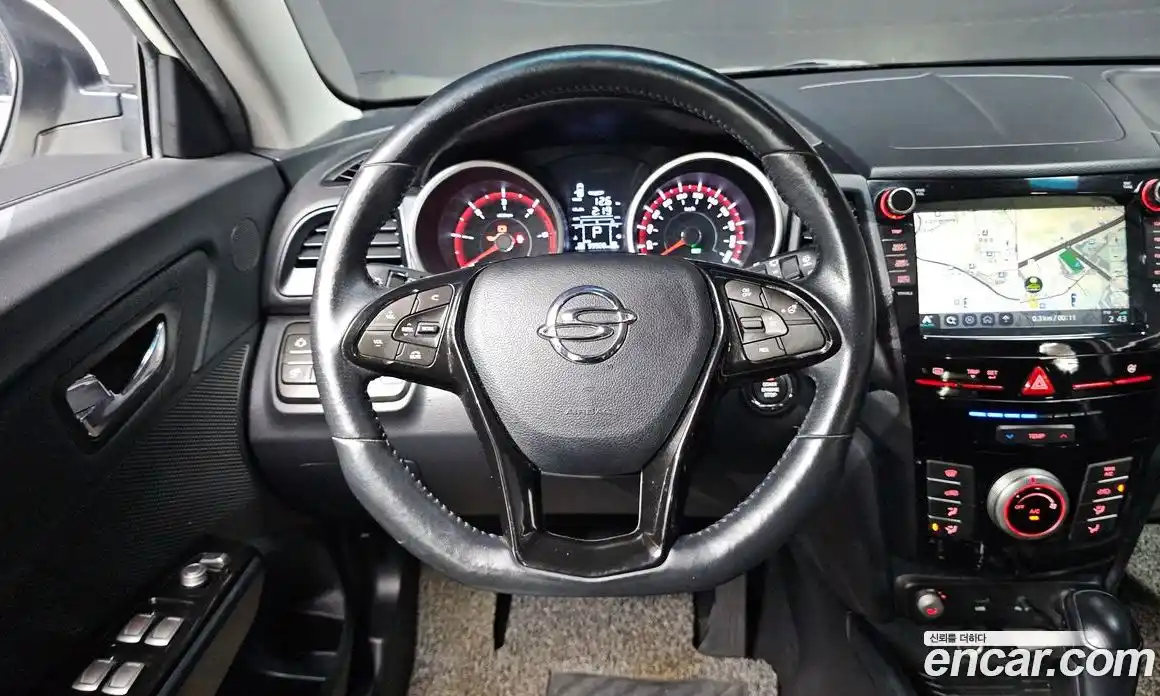 SsangYong TIBOLI 2016 1.6 автомат (гидро), фото 13