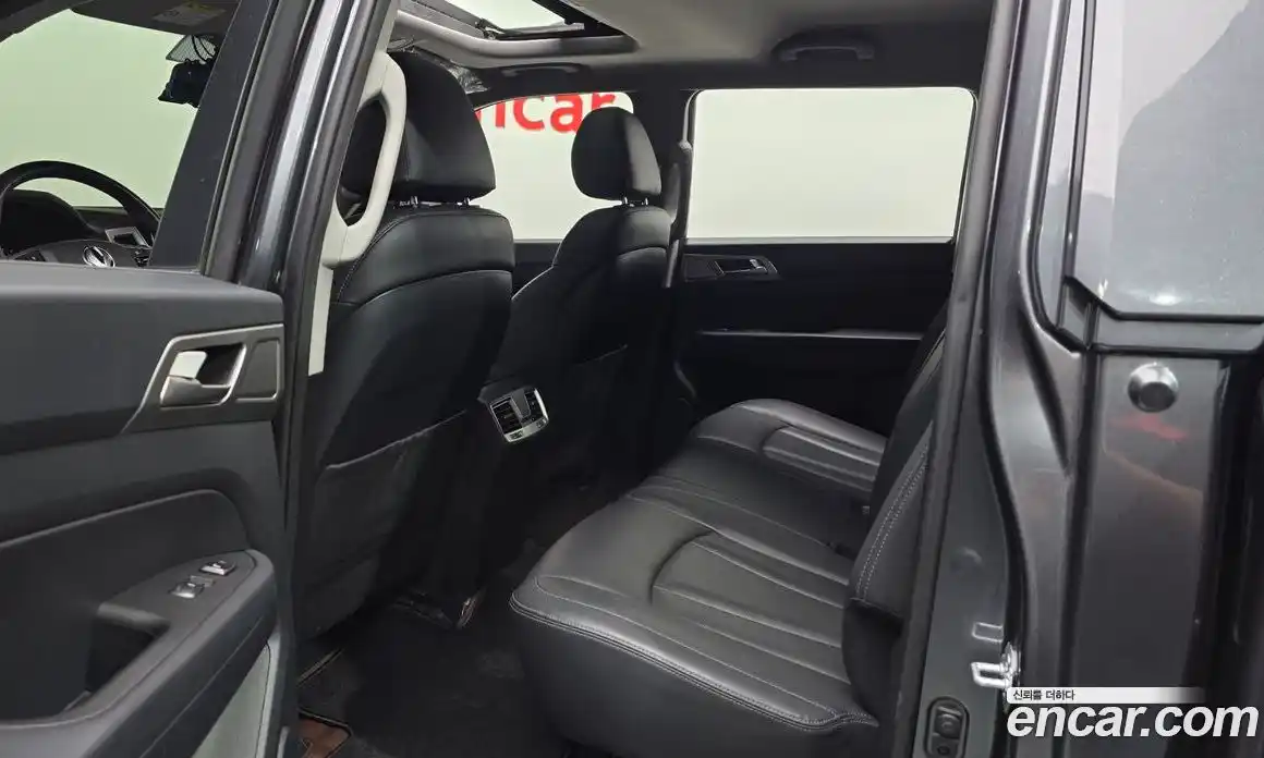 SsangYong Rexton 2019 2.2 автомат (гидро), фото 17