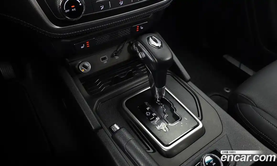SsangYong Rexton 2019 2.2 автомат (гидро), фото 12