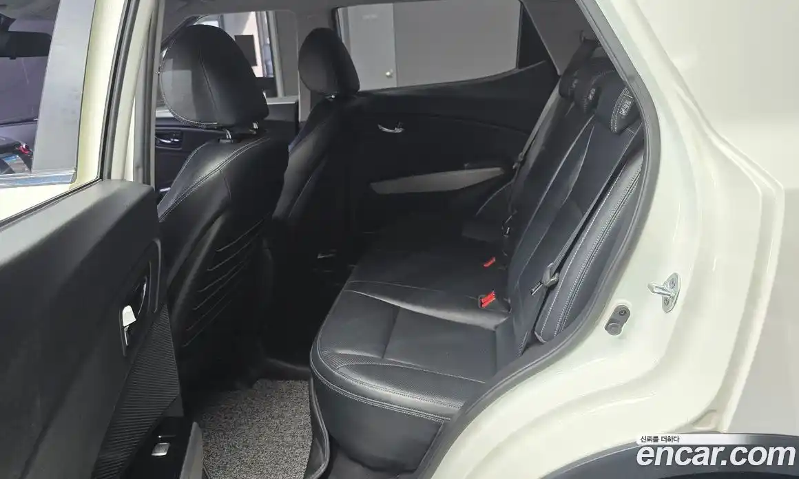 SsangYong TIBOLI 2015 1.6 автомат (гидро), фото 16