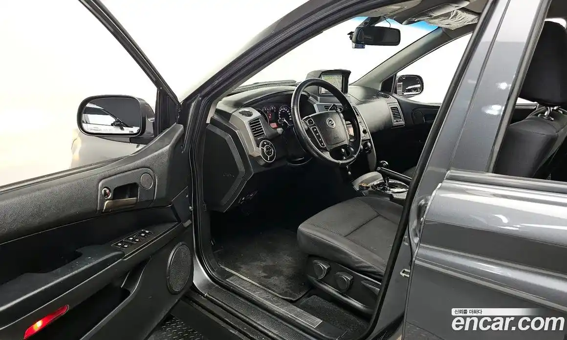 SsangYong Korando 2013 2.0 автомат (гидро), фото 13