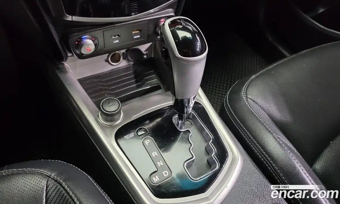 SsangYong TIBOLI 2015 1.6 автомат (гидро), фото 9
